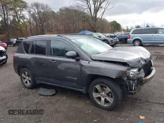 2017 Jeep Compass Latitude с VIN 1C4NJDEBXHD100521, выставлен на аукционе IAAI как лот 40924755 с пробегом 94 505 миль миль и . История ставок и продаж доступна на DreamBid. Изображение 13.