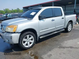 2010 Nissan Titan SE with VIN 1N6BA0ED3AN324773, listed as a IAAI auction lot 41982313 with 270,002 mi miles. Bid and sale history available at carsss.com. Image 17.