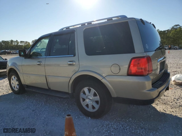 2005 Lincoln Navigator Luxury with VIN 5LMFU27565LJ02932, listed as a Copart auction lot 79878864 with 120,426 mi miles and Salvage Title. Bid and sale history available at carsss.com. Image 2.