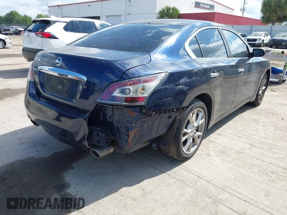 2014 Nissan Maxima SV z VIN 1N4AA5AP3EC480086, wystawiony jako IAAI lot #42040820 z przebiegiem 156 947 mil mil oraz . Historia ofert i sprzedaży dostępna na DreamBid. Obrazek 4.