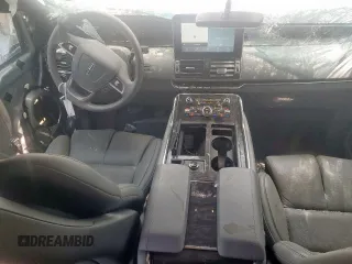 2020 Lincoln Navigator Reserve with VIN 5LMJJ2LT8LEL10853, listed as a Copart auction lot 63062835 with 21,305 mi miles and Salvage title. Bid and sale history available at DreamBid. Image 8.