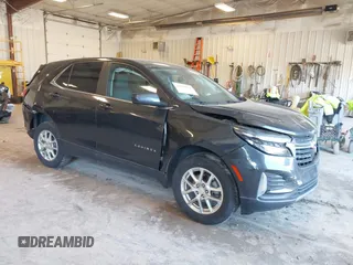 2022 Chevrolet Equinox LT z VIN 2GNAXUEV7N6149183, wystawiony jako IAAI lot #42235558 z przebiegiem 33 580 mil mil oraz . Historia ofert i sprzedaży dostępna na DreamBid. Obrazek 1.