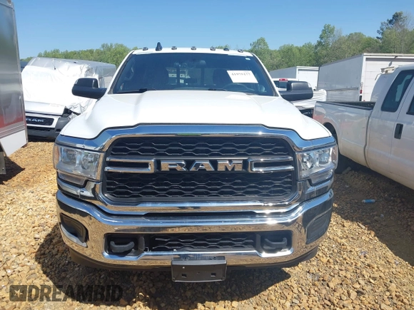 2022 Ram 2500 Tradesman z VIN 3C6UR5HL0NG202656, wystawiony jako IAAI lot #41975177 z przebiegiem 106 185 mil mil oraz . Historia ofert i sprzedaży dostępna na DreamBid. Obrazek 12.