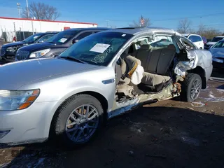 2009 Ford Taurus SEL with VIN 1FAHP24W79G106500, listed as a IAAI auction lot 41833230 with 133,055 mi miles. Bid and sale history available at carsss.com. Image 6.