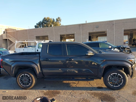 2024 Toyota Tacoma 4WD SR5 with VIN 3TMLB5JN3RM046513, listed as a IAAI auction lot 41231528 with 7,091 mi miles. Bid and sale history available at carsss.com. Image 13.
