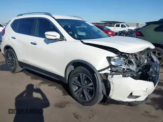 2020 Nissan Rogue S with VIN JN8AT2MT7LW017802, listed as a IAAI auction lot 41207099 with 43,395 mi miles. Bid and sale history available at carsss.com. Image 1.