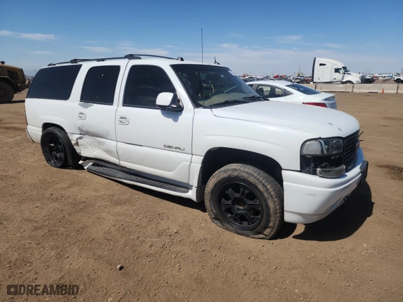2004 GMC Yukon XL Denali with VIN 1GKFK66U44J258379, listed as a Copart auction lot 52974945 with 167,524 mi miles and Salvage Title. Bid and sale history available at carsss.com. Image 4.