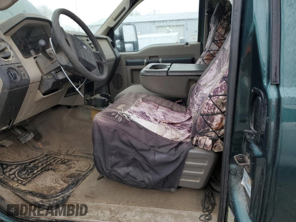 2010 Ford F-250 XL с VIN 1FTSX2B5XAEA19197, выставлен на аукционе Copart как лот 86971204 с пробегом 161 205 миль миль и Списание • Salvage title. История ставок и продаж доступна на DreamBid. Изображение 7.