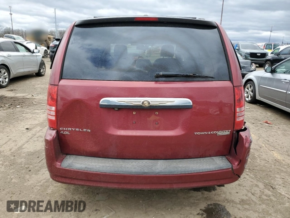 2010 Chrysler Town & Country Touring Plus z VIN 2A4RR8DX8AR398997, wystawiony jako Copart lot #53237575 z przebiegiem 311 281 mil mil oraz Czysty tytuł • Clean title. Historia ofert i sprzedaży dostępna na DreamBid. Obrazek 6.