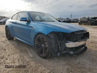 2017 BMW M2 z VIN WBS1H9C30HV887887, wystawiony jako Copart lot #63991044 z przebiegiem 47 495 mil mil oraz Szkoda całkowita • Salvage title. Historia ofert i sprzedaży dostępna na DreamBid. Obrazek 4.
