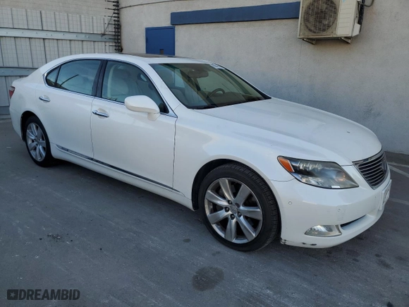 2008 Lexus LS 600h L with VIN JTHDU46F085004720, listed as a Copart auction lot 80546434 with NaN miles and Salvage Title. Bid and sale history available at carsss.com. Image 4.