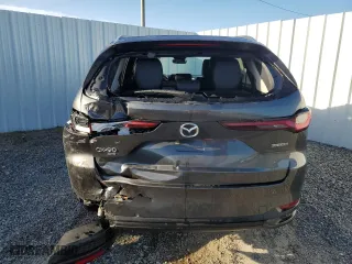 2024 Mazda CX-90 3.3 Turbo Preferred with VIN JM3KKBHD1R1117039, listed as a Copart auction lot 79645784 with 29,343 mi miles and Clean Title. Bid and sale history available at carsss.com. Image 6.