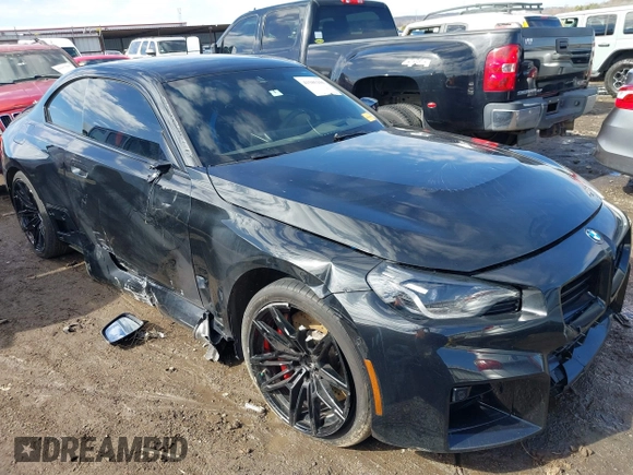 2024 BMW M2 z VIN 3MF13DM09R8E89933, wystawiony jako IAAI lot #41585250 z przebiegiem 15 462 mil mil oraz . Historia ofert i sprzedaży dostępna na DreamBid. Obrazek 6.