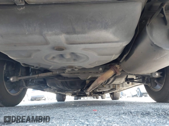 2005 Toyota Camry LE with VIN 4T1BF32K25U603812, listed as a IAAI auction lot 41740671 with 242,316 mi miles and . Bid and sale history available at DreamBid. Image 16.