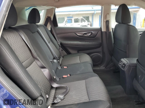 2017 Nissan Rogue SV with VIN KNMAT2MV8HP517725, listed as a Copart auction lot 80308304 with 147,116 mi miles and Salvage Title. Bid and sale history available at carsss.com. Image 11.
