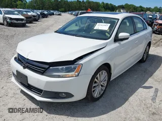 2013 Volkswagen Jetta TDI w/Premium/Nav с VIN 3VWLL7AJ2DM203802, выставлен на аукционе IAAI как лот 42311963 с пробегом 136 099 миль миль и . История ставок и продаж доступна на DreamBid. Изображение 18.