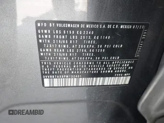 2023 Volkswagen Tiguan S z VIN 3VVRB7AX9PM132401, wystawiony jako IAAI lot #41870969 z przebiegiem 40 533 mil mil oraz . Historia ofert i sprzedaży dostępna na DreamBid. Obrazek 9.