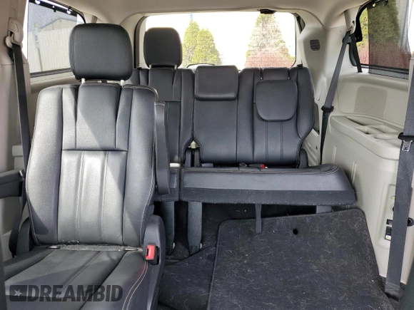 2016 Chrysler Town & Country Touring with VIN 2C4RC1BG5GR271375, listed as a Copart auction lot 50926395 with 112,046 mi miles and Non Repairable. Bid and sale history available at carsss.com. Image 10.