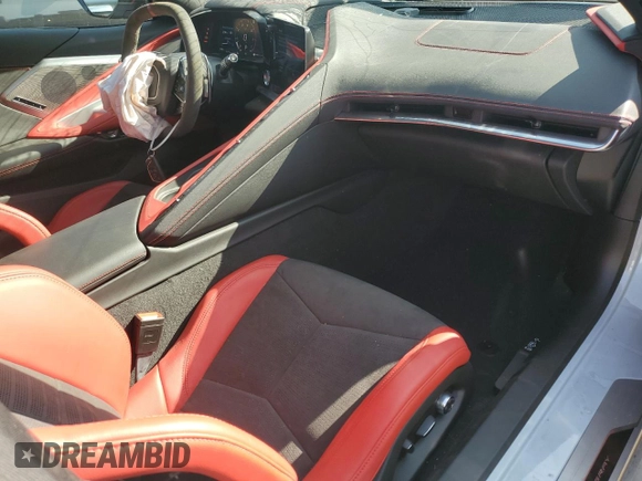 2021 Chevrolet Corvette 2LT with VIN 1G1YB2D48M5119342, listed as a Copart auction lot 76086734 with 4,198 mi miles and Clean Title. Bid and sale history available at carsss.com. Image 9.