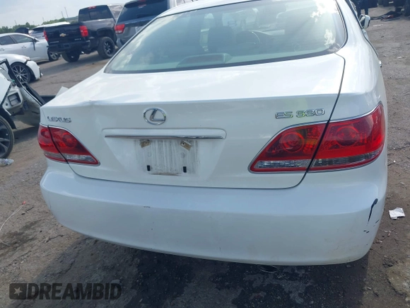 2005 Lexus ES 350 with VIN JTHBA30G555084023, listed as a IAAI auction lot 42701562 with 66,740 mi miles and . Bid and sale history available at DreamBid. Image 16.