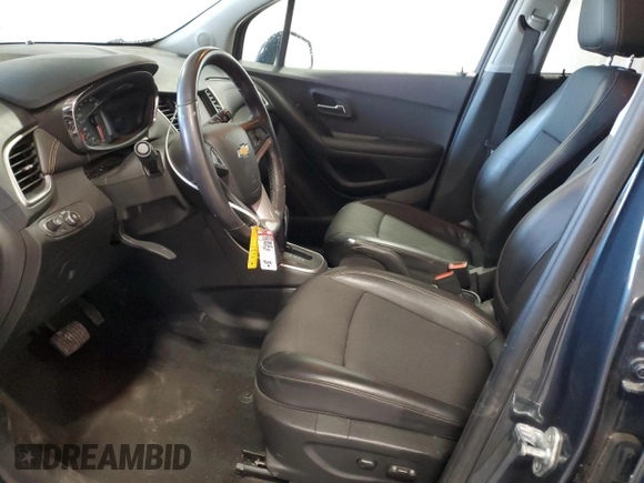 2022 Chevrolet Trax LT with VIN KL7CJPSM5NB524627, listed as a Copart auction lot 53074045 with 28,381 mi miles and Salvage Title. Bid and sale history available at carsss.com. Image 7.
