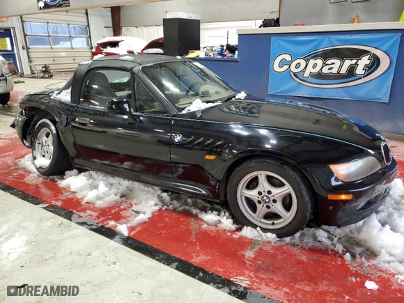 1996 BMW 3-Series Z3 with VIN 4USCH7329TLB70854, listed as a Copart auction lot 83287764 with 125,914 mi miles and Salvage Title. Bid and sale history available at carsss.com. Image 4.