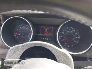 2015 Ford Mustang V6 с VIN 1FATP8EM4F5330535, выставлен на аукционе IAAI как лот 42040680 с пробегом 115 280 миль миль и . История ставок и продаж доступна на DreamBid. Изображение 15.