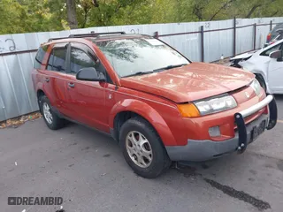 2003 Saturn VUE with VIN 5GZCZ63B43S834671, listed as a IAAI auction lot 40642946 with 18,933 mi miles. Bid and sale history available at carsss.com. Image 1.