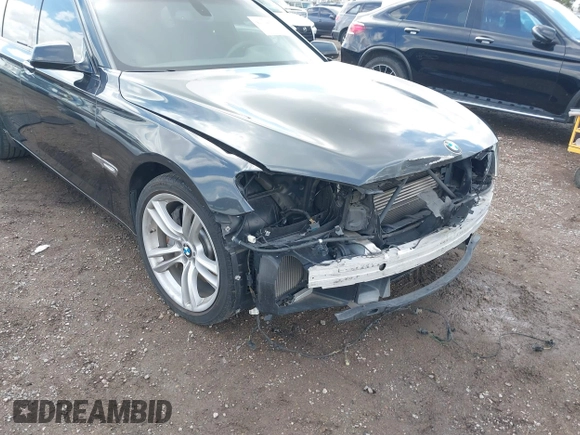 2011 BMW 7 Series 750i with VIN WBAKA8C50BCY36367, listed as a IAAI auction lot 41714313 with 109,707 mi miles. Bid and sale history available at carsss.com. Image 6.