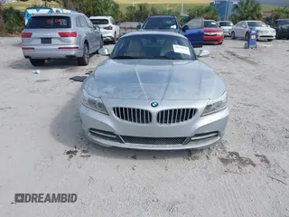 2016 BMW Z4 sDrive28i with VIN WBALL5C51G5A20361, listed as a IAAI auction lot 40739134 with 1 mi miles. Bid and sale history available at carsss.com. Image 12.