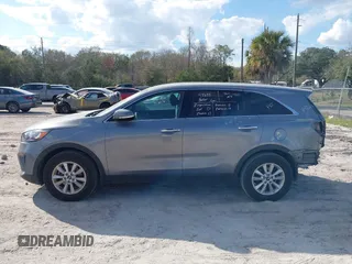 2020 Kia Sorento LX with VIN 5XYPG4A35LG699327, listed as a IAAI auction lot 41526707 with 94,517 mi miles. Bid and sale history available at carsss.com. Image 14.