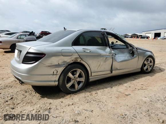 2011 Mercedes-Benz C 300 Sport с VIN WDDGF5EB2BA517095, выставлен на аукционе Copart как лот 57162275 с пробегом Не указан миль и Списание • Salvage title. История ставок и продаж доступна на DreamBid. Изображение 3.