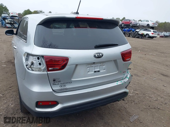 2019 Kia Sorento LX with VIN 5XYPGDA35KG434373, listed as a IAAI auction lot 41846172 with 69,473 mi miles. Bid and sale history available at carsss.com. Image 16.