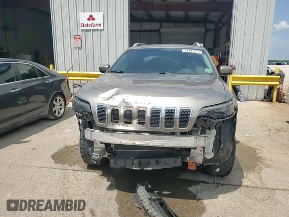 2019 Jeep Cherokee Latitude with VIN 1C4PJMCX4KD107222, listed as a Copart auction lot 61497275 with 156,805 mi miles and Salvage title. Bid and sale history available at DreamBid. Image 14.