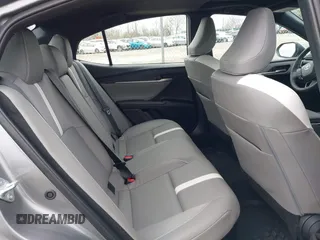 2025 Toyota Camry LE с VIN 4T1DBADK5SU510042, выставлен на аукционе IAAI как лот 41834173 с пробегом 6 975 миль миль и . История ставок и продаж доступна на DreamBid. Изображение 8.