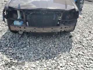 2012 Chrysler 300 Limited z VIN 2C3CCACG9CH173300, wystawiony jako Copart lot #52019775 z przebiegiem 128 492 mil mil oraz Szkoda całkowita • Salvage title. Historia ofert i sprzedaży dostępna na DreamBid. Obrazek 5.
