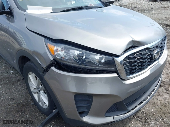 2019 Kia Sorento S V6 with VIN 5XYPGDA59KG508363, listed as a IAAI auction lot 41937863 with 52,308 mi miles. Bid and sale history available at carsss.com. Image 6.