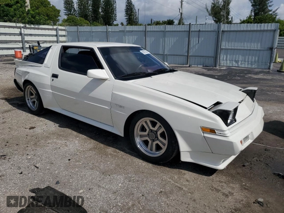 1988 Chrysler Conquest z VIN JJ3CC54N7JZ039025, wystawiony jako Copart lot #66072584 z przebiegiem 79 407 mil mil oraz Szkody całkowita. Historia ofert i sprzedaży dostępna na DreamBid. Obrazek 4.