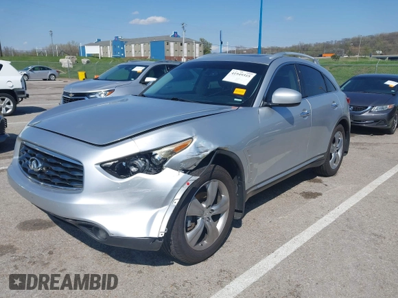 2009 Infiniti FX with VIN JNRAS18W39M151949, listed as a IAAI auction lot 41949315 with 179,276 mi miles. Bid and sale history available at carsss.com. Image 17.