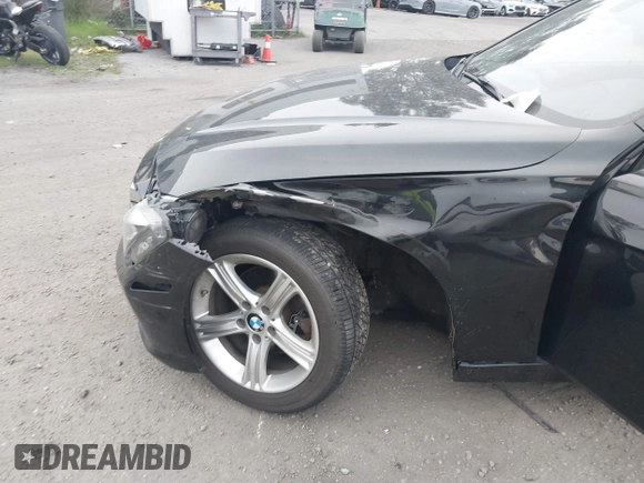 2015 BMW 3 Series 328i xDrive with VIN WBA3B3C57FF547110, listed as a IAAI auction lot 41870141 with 49,412 mi miles and . Bid and sale history available at carsss.com. Image 6.