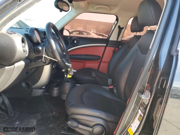 2013 MINI Cooper Countryman with VIN WMWZB3C59DWM07938, listed as a Copart auction lot 42110075 with 0 mi miles and Salvage Title. Bid and sale history available at carsss.com. Image 7.