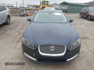2015 Jaguar XF V6 Portfolio with VIN SAJWJ0FF5F8U67140, listed as a IAAI auction lot 41967522 with 68,000 mi miles. Bid and sale history available at carsss.com. Image 13.
