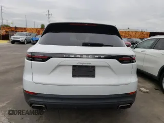 2019 Porsche Cayenne z VIN WP1AA2AY0KDA09843, wystawiony jako Copart lot #72825372 z przebiegiem 32 690 mil mil oraz . Historia ofert i sprzedaży dostępna na DreamBid. Obrazek 6.