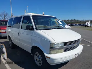 2003 Chevrolet Astro with VIN 1GNDM19X43B100114, listed as a IAAI auction lot 41898727 with 130,473 mi miles. Bid and sale history available at carsss.com. Image 6.