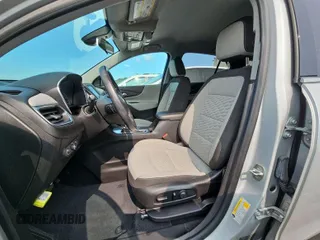 2020 Chevrolet Equinox LT z VIN 2GNAXJEV9L6155319, wystawiony jako IAAI lot #42575790 z przebiegiem 84 186 mil mil oraz . Historia ofert i sprzedaży dostępna na DreamBid. Obrazek 27.
