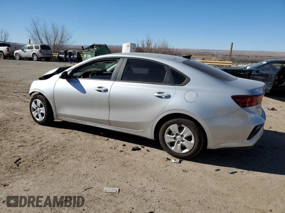 2020 Kia Forte LXS with VIN 3KPF24AD1LE212933, listed as a Copart auction lot 82642794 with 61,510 mi miles and Salvage Title. Bid and sale history available at carsss.com. Image 2.
