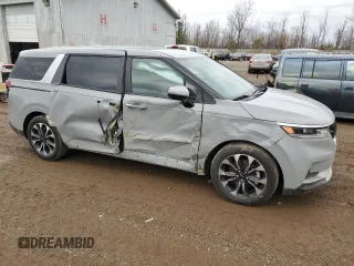 2024 Kia Carnival EX with VIN KNDNC5H35R6431081, listed as a Copart auction lot 79251234 with 13,499 mi miles and Non Repairable. Bid and sale history available at carsss.com. Image 4.