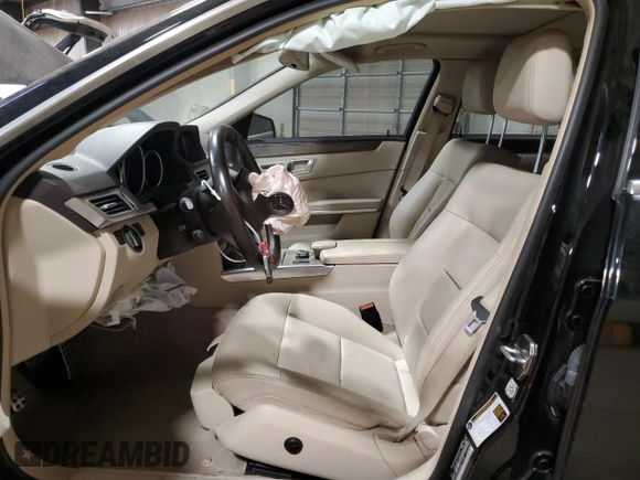 2016 Mercedes-Benz E 350 Luxury z VIN WDDHF8JBXGB277730, wystawiony jako Copart lot #55222565 z przebiegiem 73 508 mil mil oraz Szkoda całkowita • Salvage title. Historia ofert i sprzedaży dostępna na DreamBid. Obrazek 7.