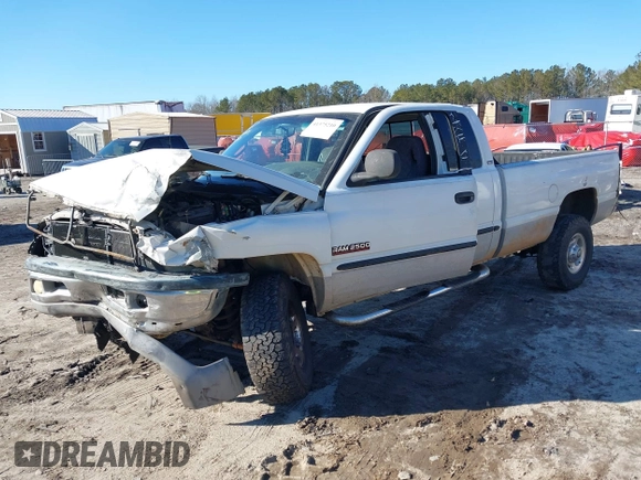 2000 Dodge 2500 with VIN 3B7KF2368YG109364, listed as a IAAI auction lot 41375210 with 316,487 mi miles and . Bid and sale history available at DreamBid. Image 17.