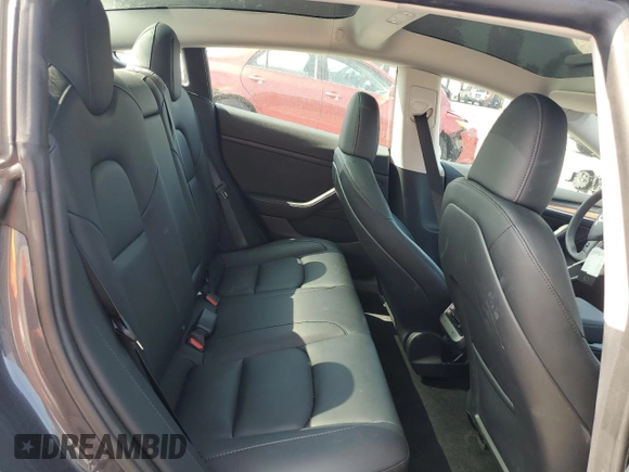 2023 Tesla Model 3 z VIN 5YJ3E1EA2PF680355, wystawiony jako Copart lot #60760225 z przebiegiem 17 270 mil mil oraz Szkoda całkowita • Salvage title. Historia ofert i sprzedaży dostępna na DreamBid. Obrazek 10.